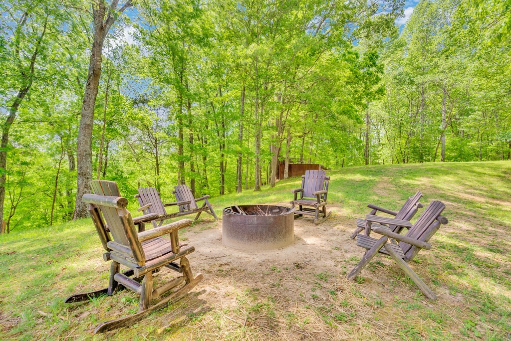 136 Rocky River Shores Drive Rock Island TN 38581