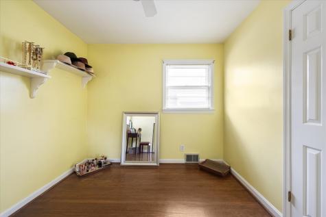 3205 Norma Lane Louisville KY 40220