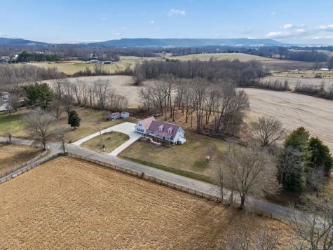 524 Willie Jarvis Road Sparta TN 38583