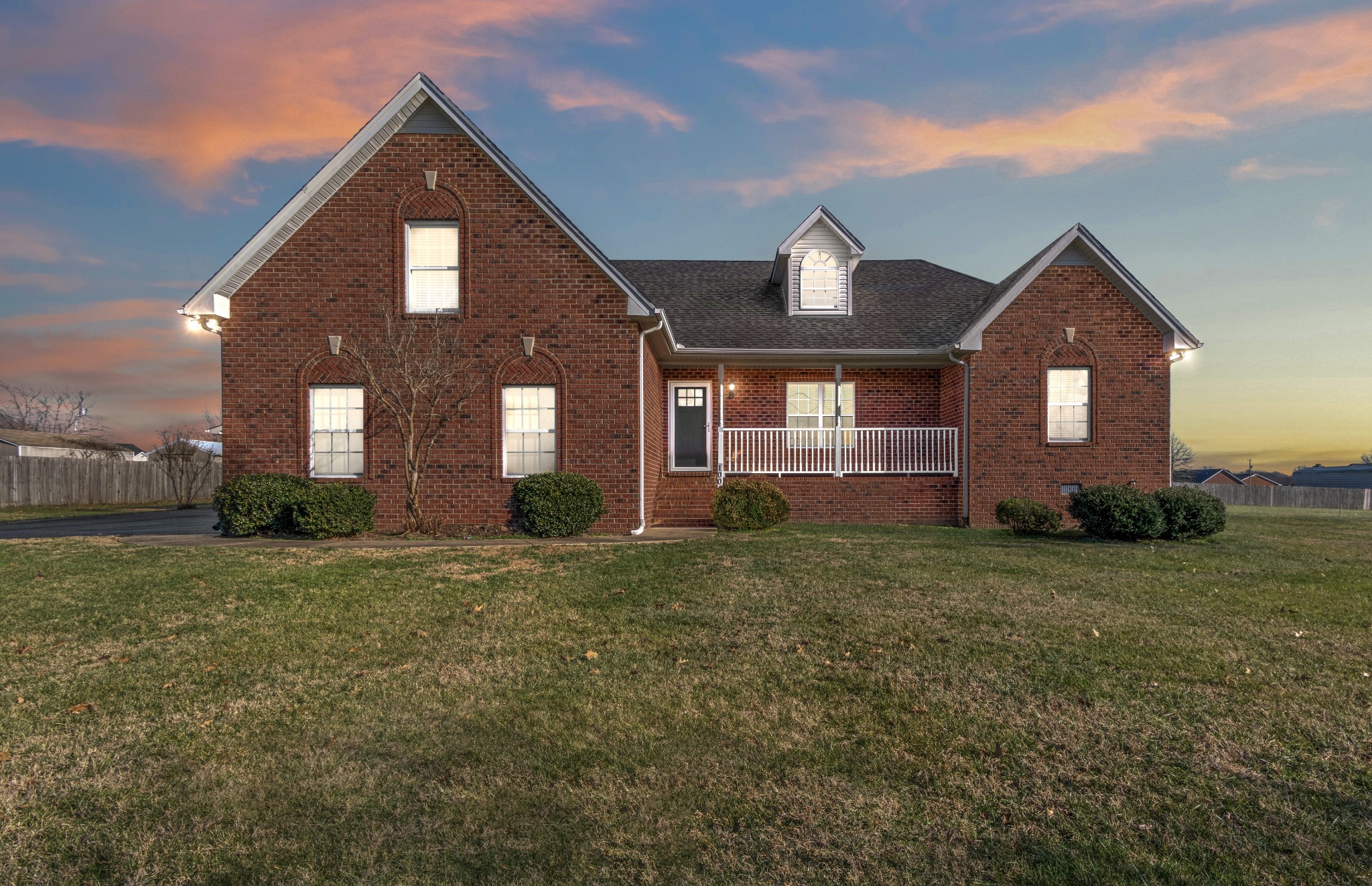 1004 Weiss Road Cottontown TN 37048