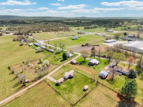 137 Parrish Lane Sparta TN 38583