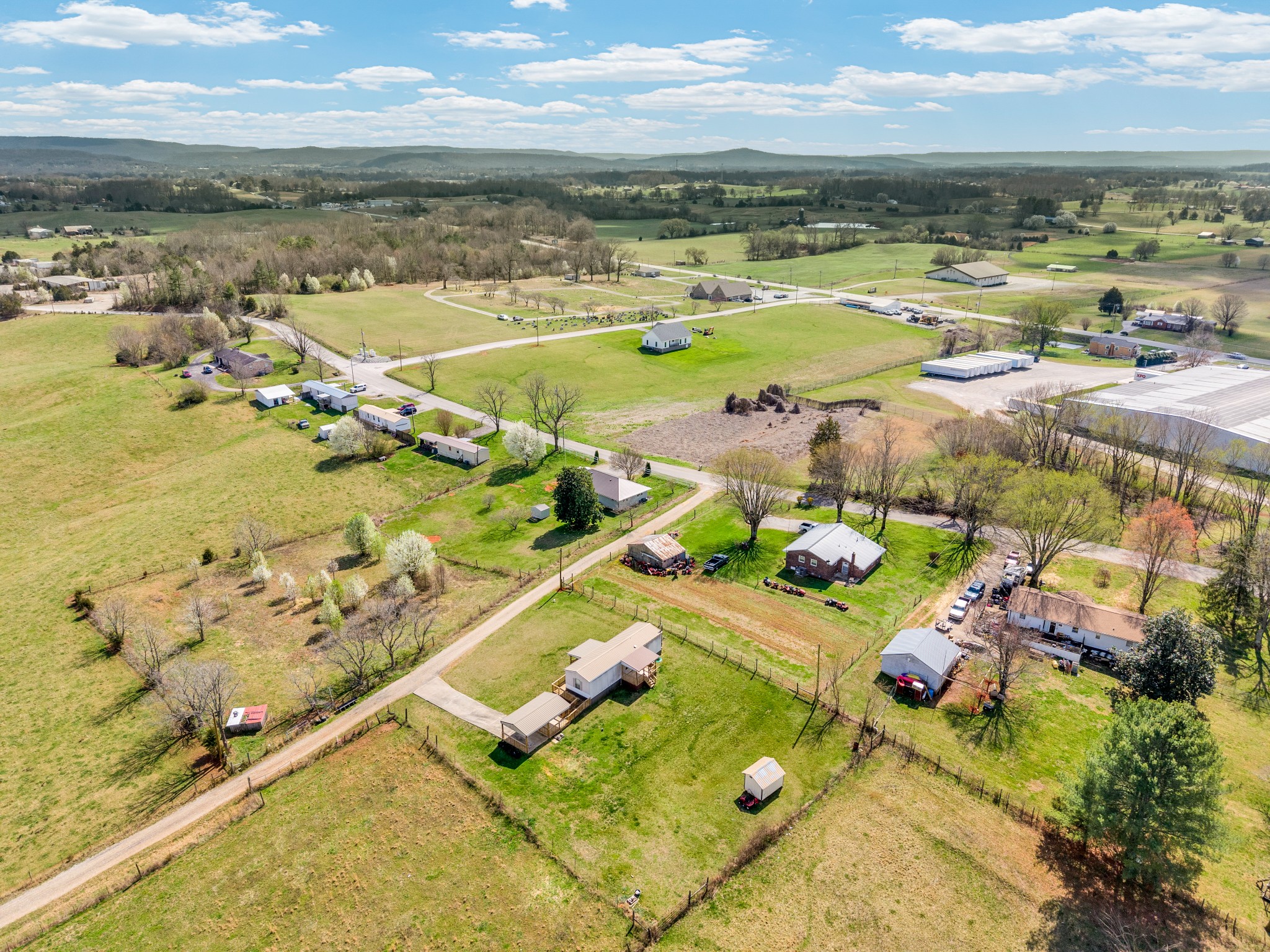137 Parrish Lane Sparta TN 38583