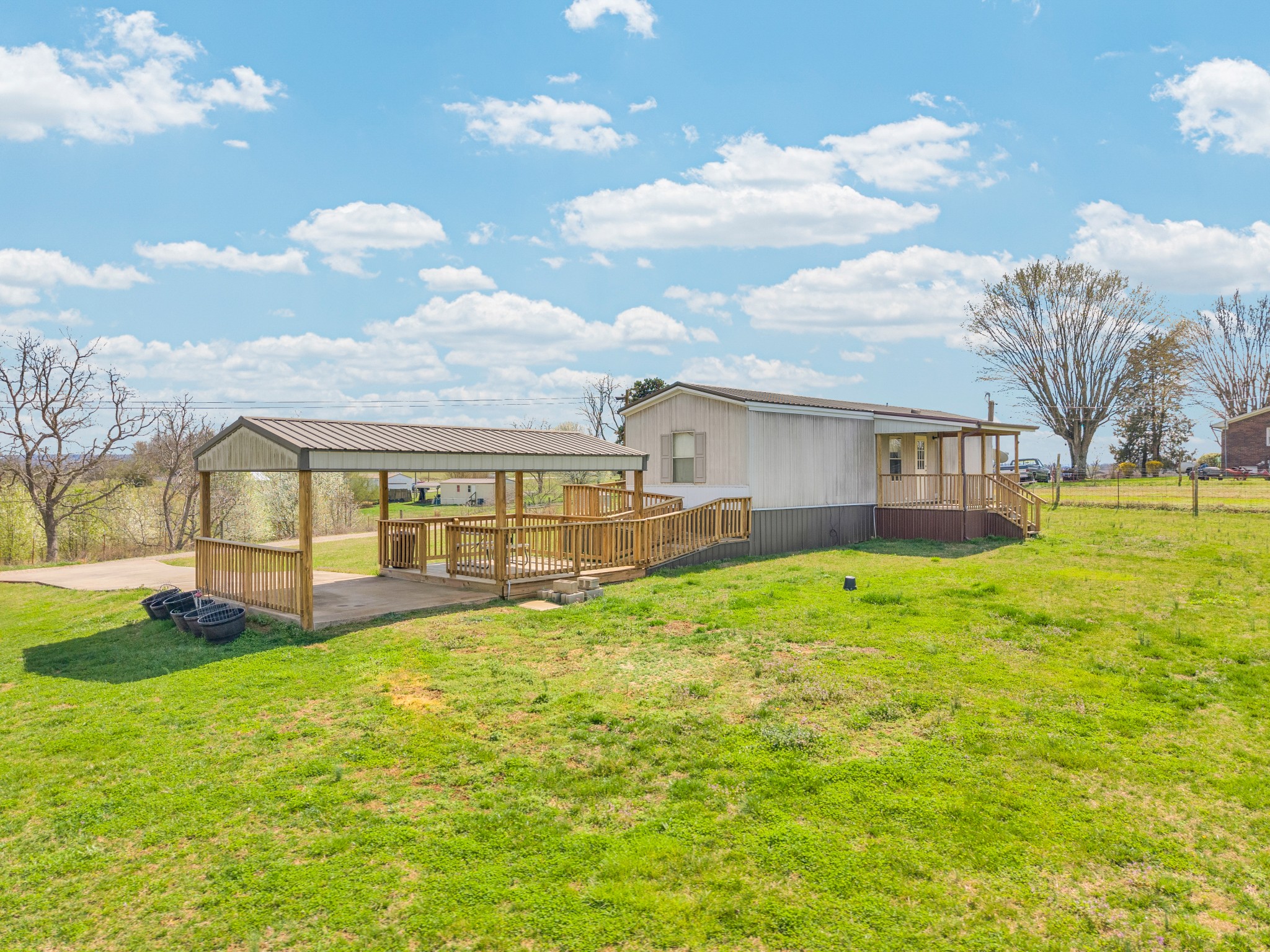 137 Parrish Lane Sparta TN 38583