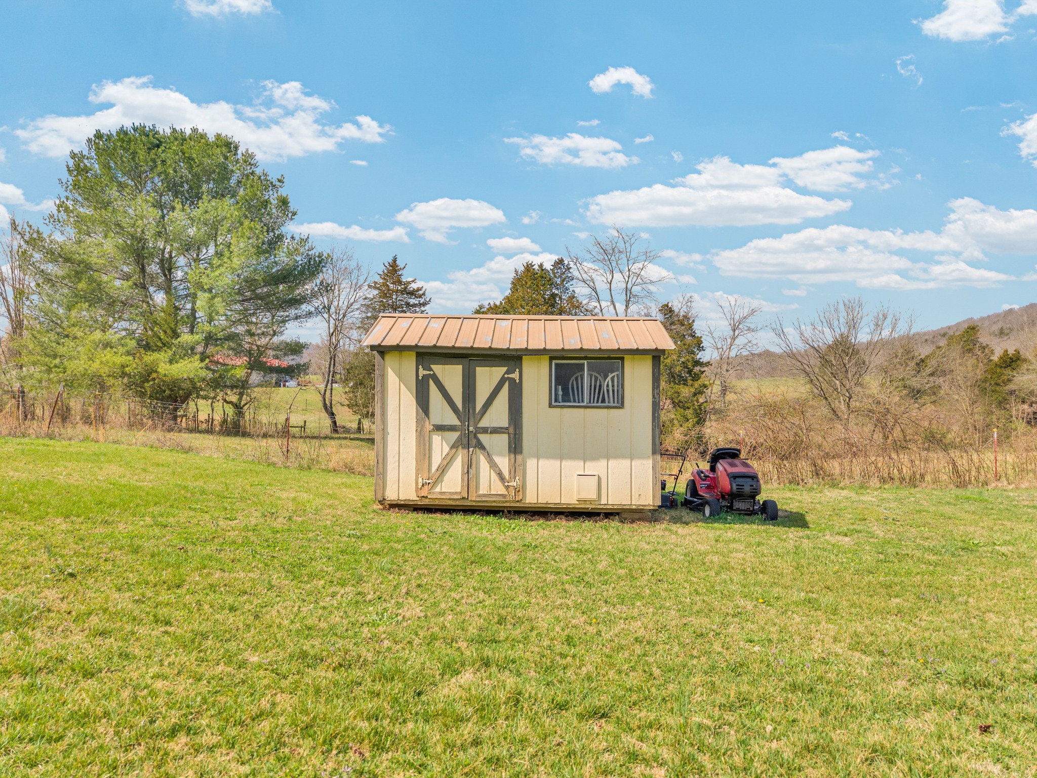 137 Parrish Lane Sparta TN 38583