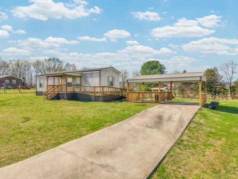 137 Parrish Lane Sparta TN 38583