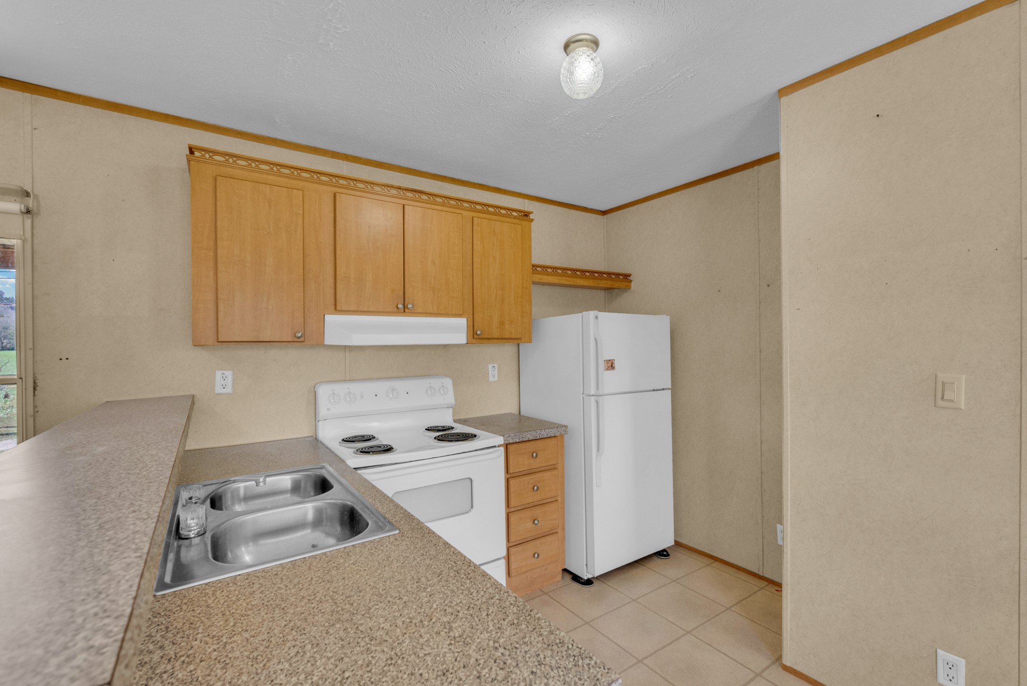 137 Parrish Lane Sparta TN 38583