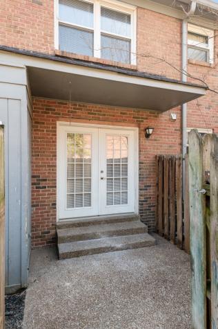 5515 Country Drive Nashville TN 37211