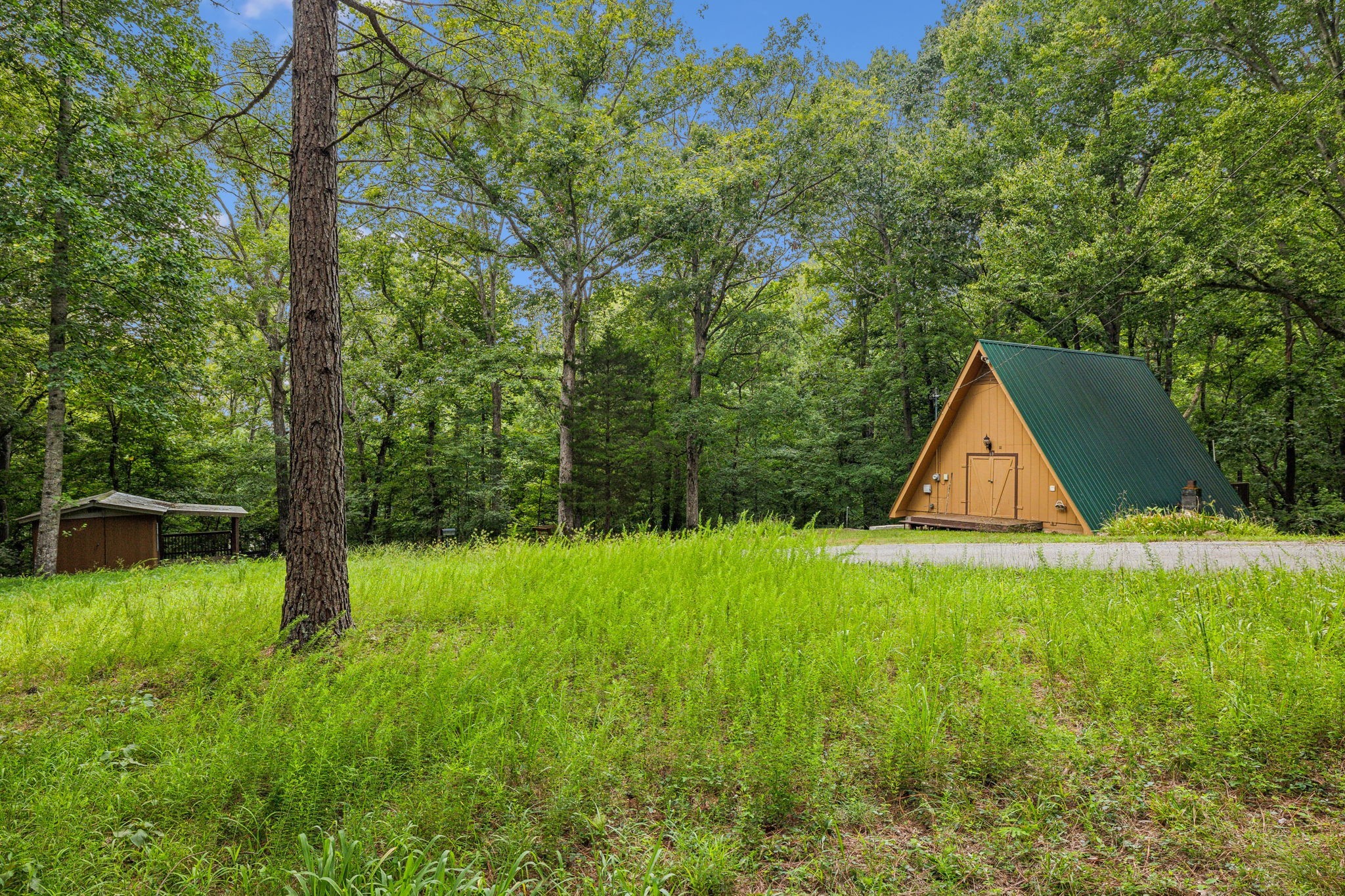 111 Mud Hill Road Dover TN 37058