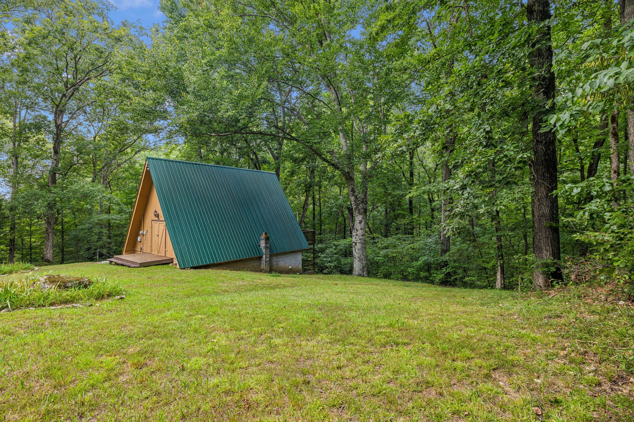 111 Mud Hill Road Dover TN 37058