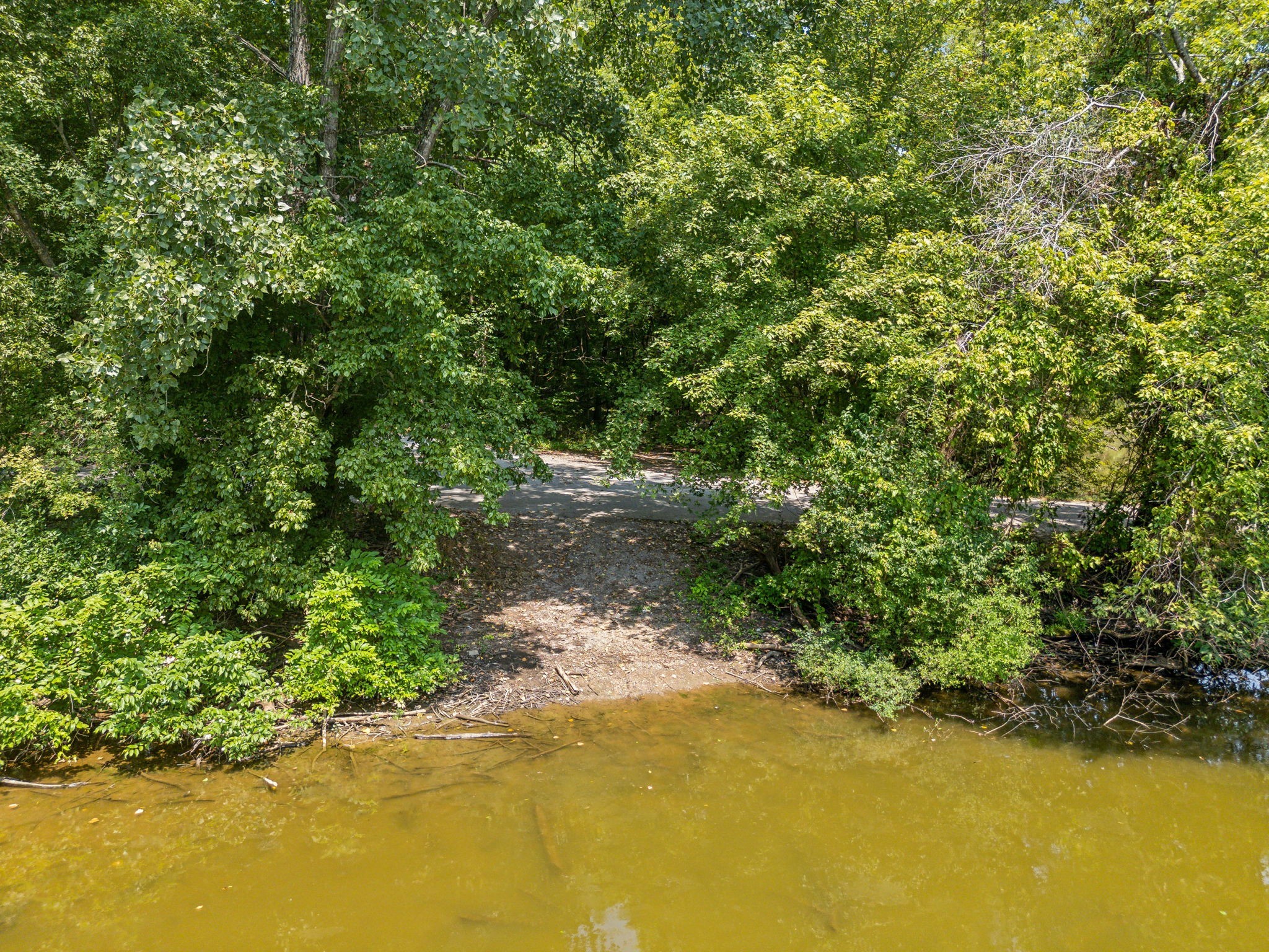 111 Mud Hill Road Dover TN 37058