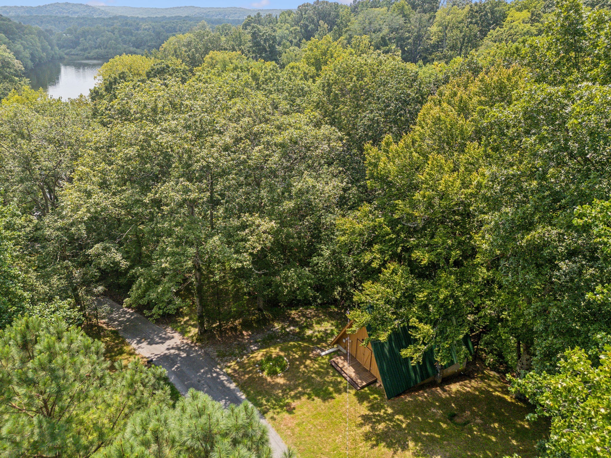 111 Mud Hill Road Dover TN 37058