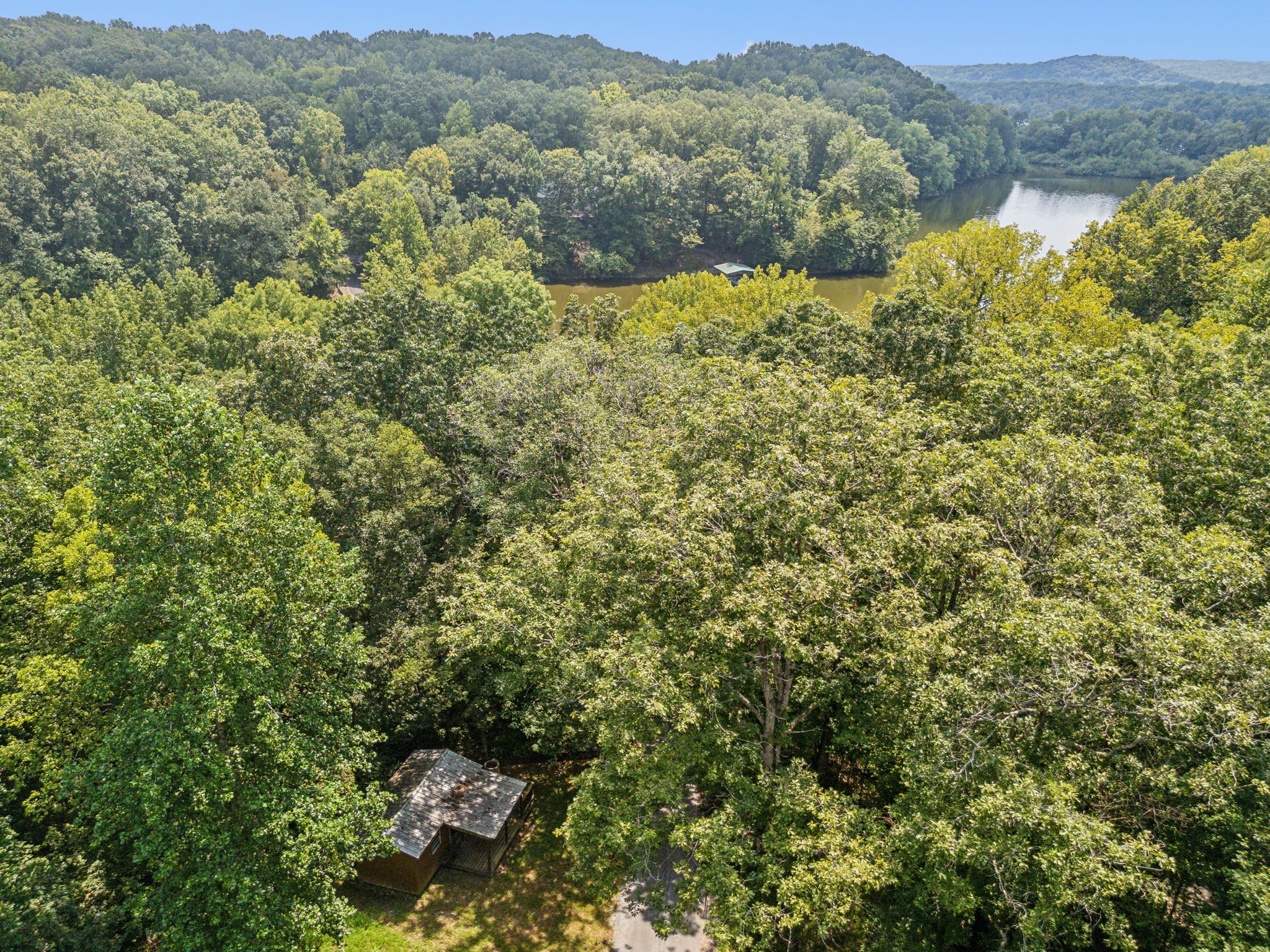111 Mud Hill Road Dover TN 37058