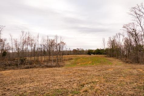 7050 Bakerville Road Waverly TN 37185