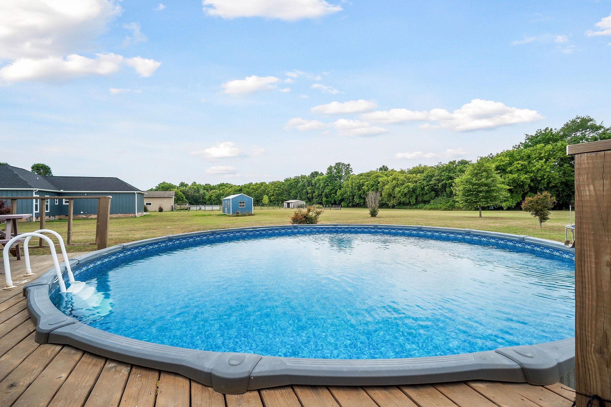 1199 Jacksboro Road Morrison TN 37357