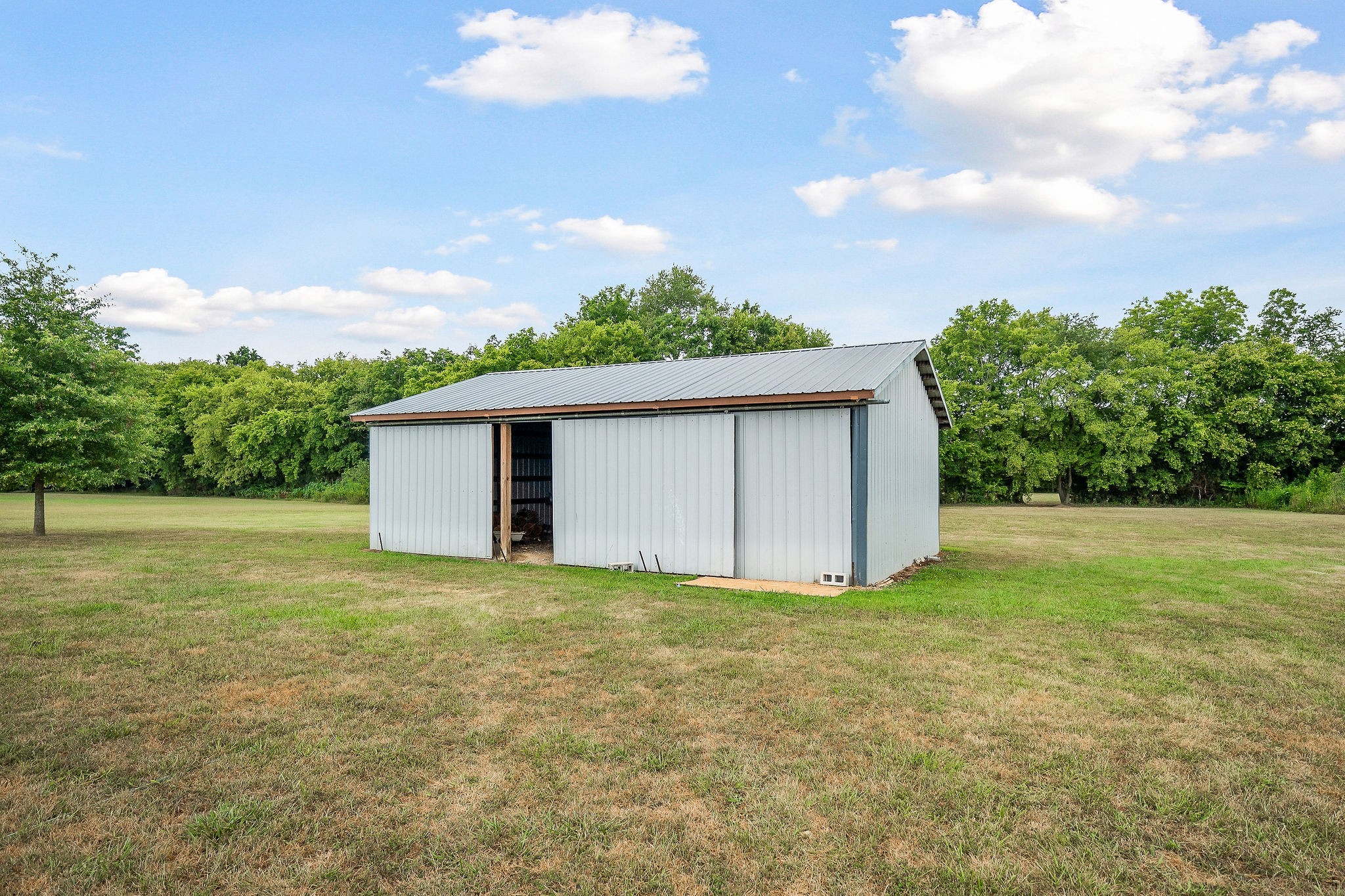 1199 Jacksboro Road Morrison TN 37357