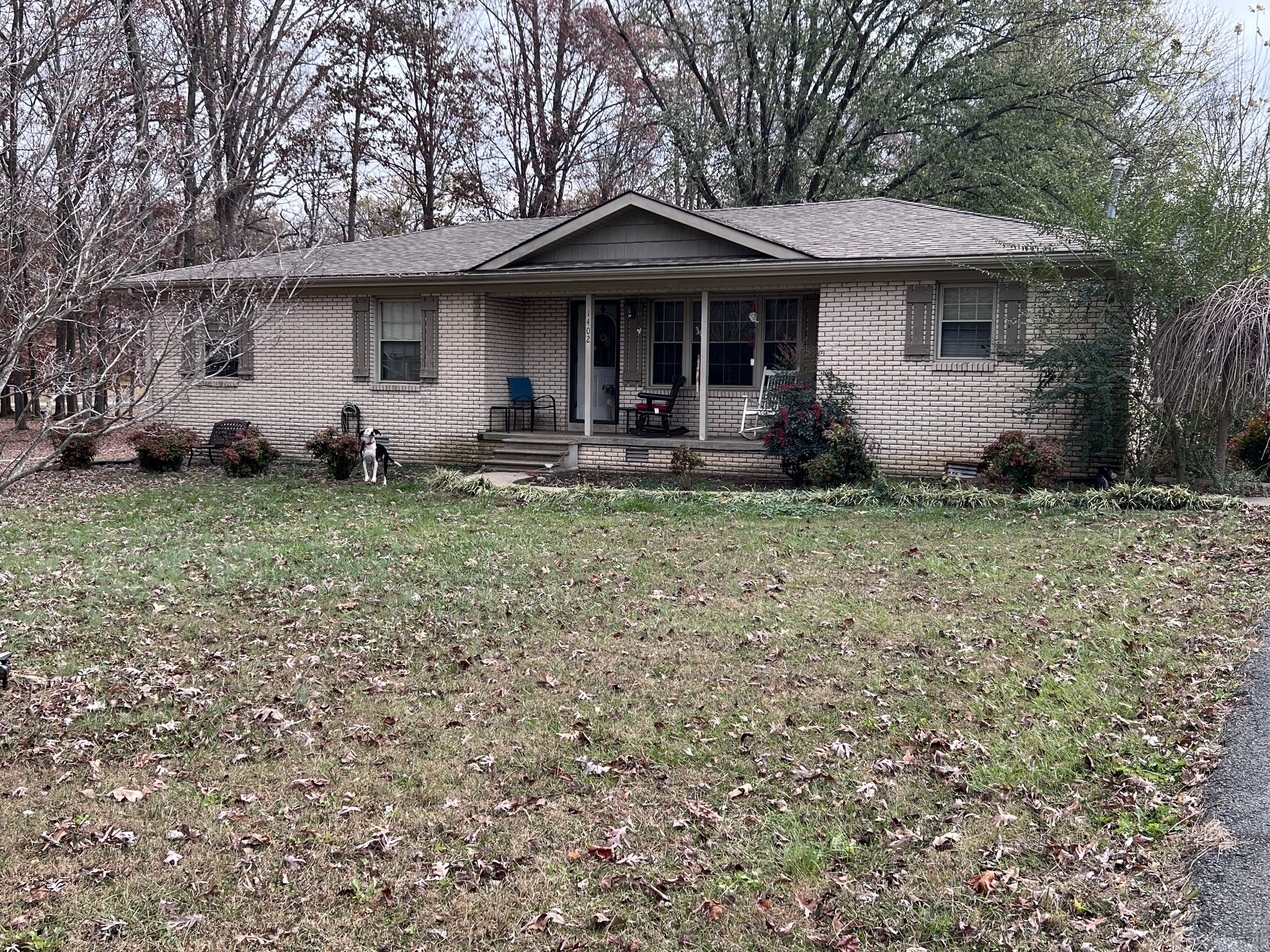 1402 Hillwood Circle Lafayette TN 37083