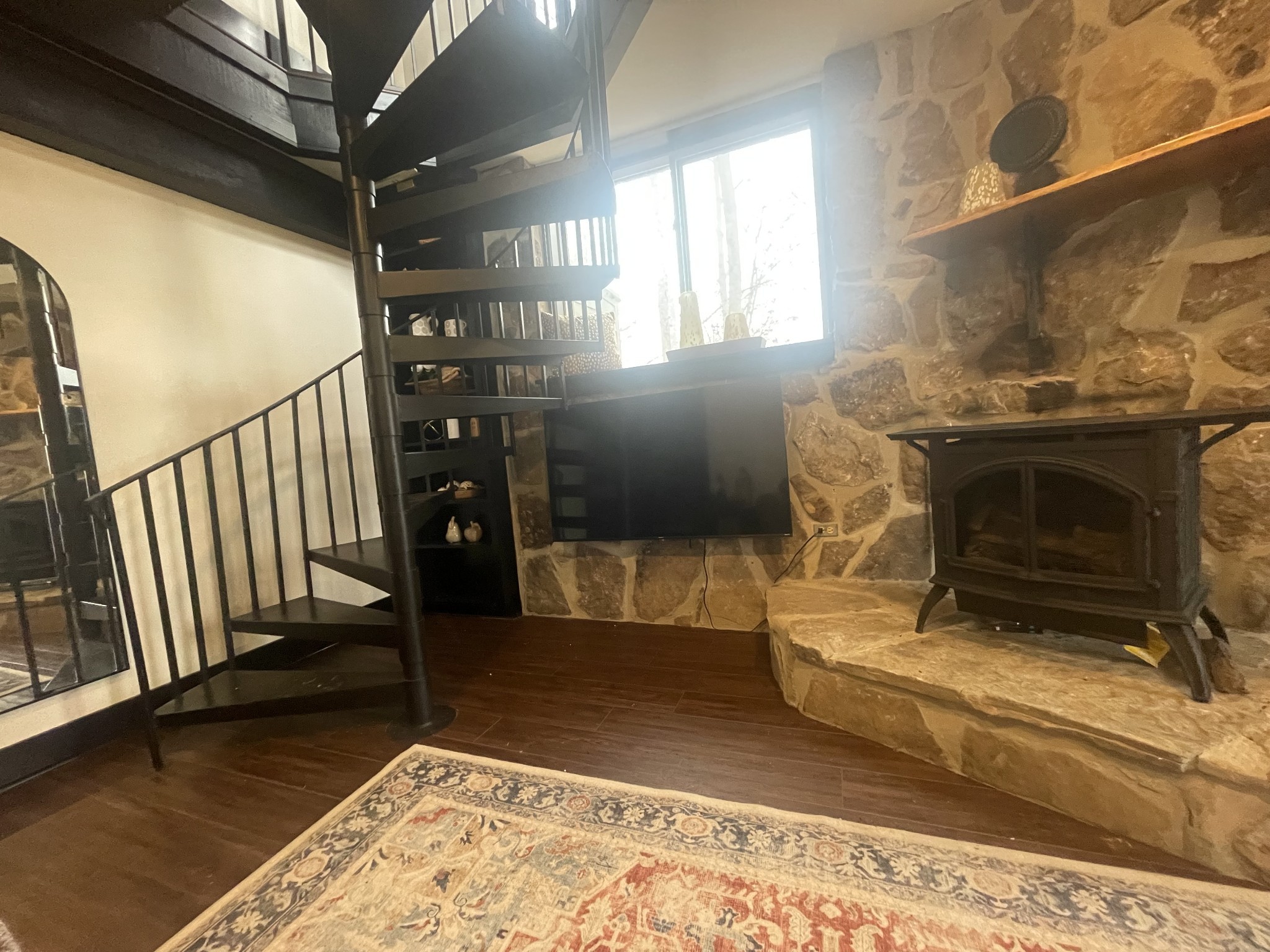 2029 Holly Creek Road Celina TN 38551