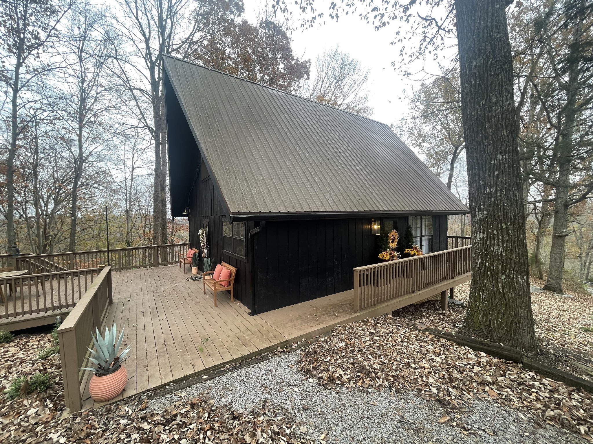 2029 Holly Creek Road Celina TN 38551