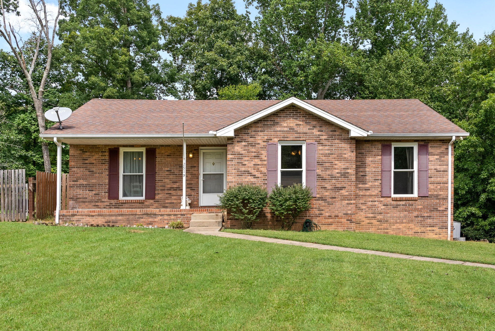 2919 Charlie Sleigh Road Woodlawn TN 37191