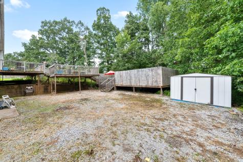 2919 Charlie Sleigh Road Woodlawn TN 37191