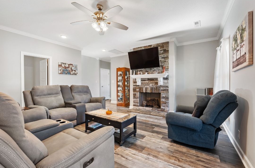 561 Tacoma Drive Clarksville TN 37043