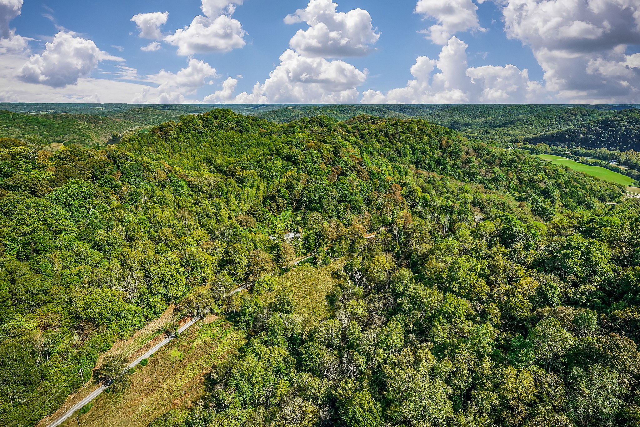 43 Moss Bend Lane Lancaster TN 38569