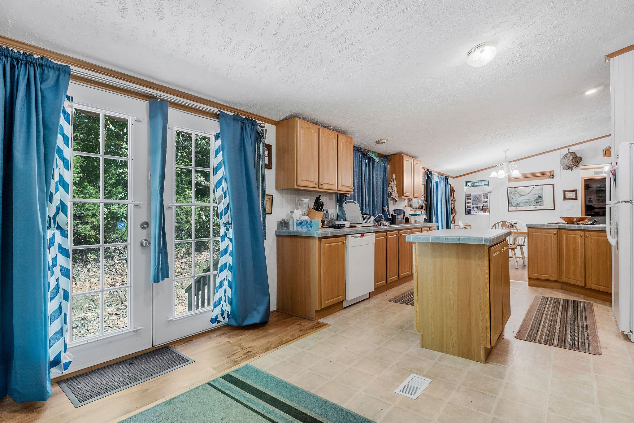 43 Moss Bend Lane Lancaster TN 38569