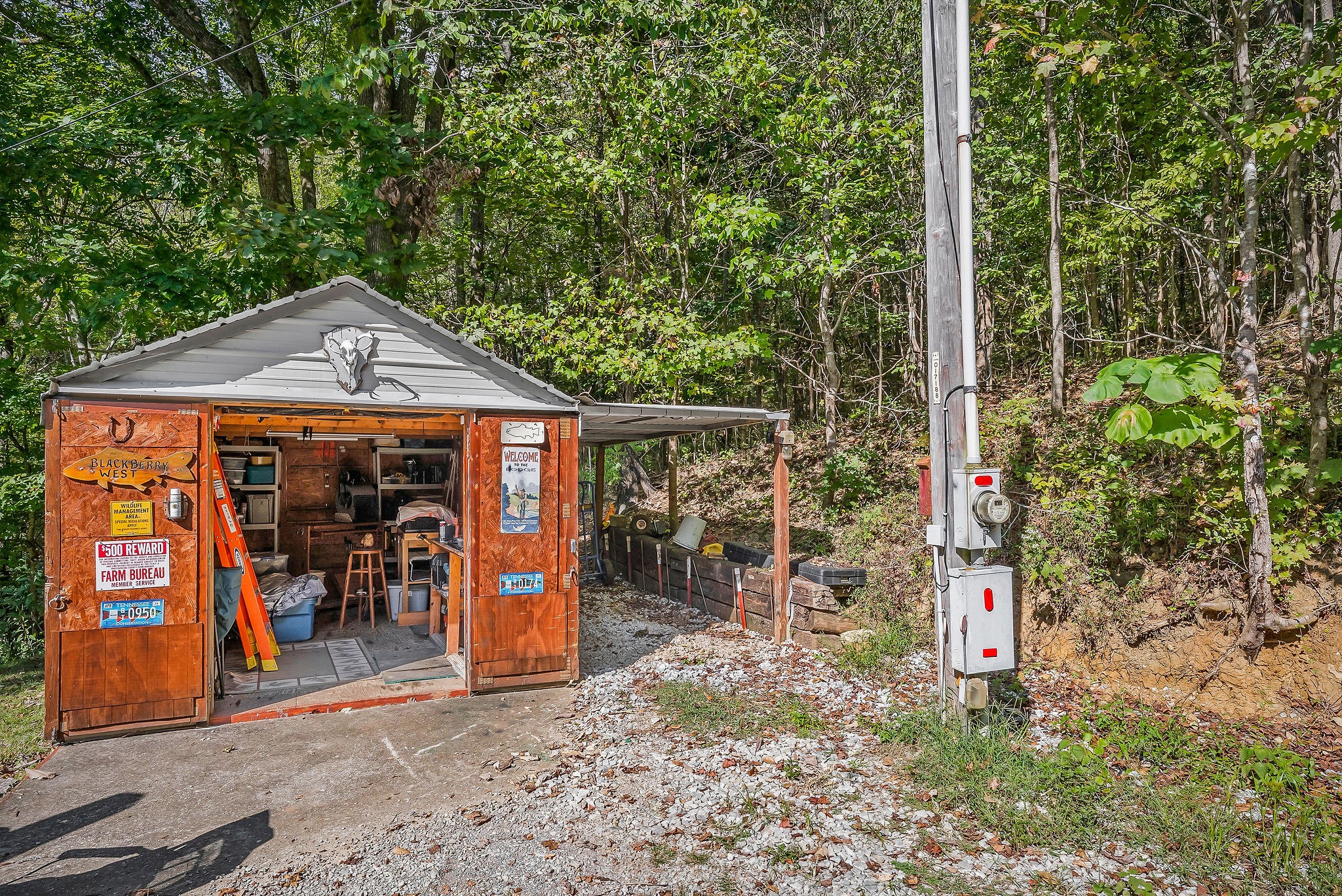 43 Moss Bend Lane Lancaster TN 38569