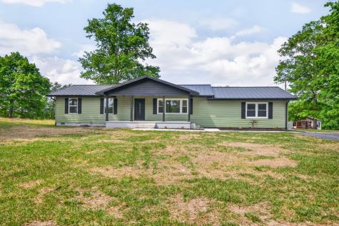 4097 Hanging Limb Highway Monterey TN 38574