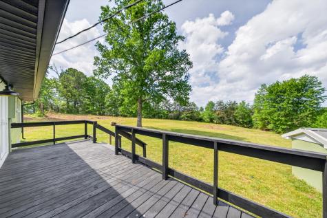 4097 Hanging Limb Highway Monterey TN 38574