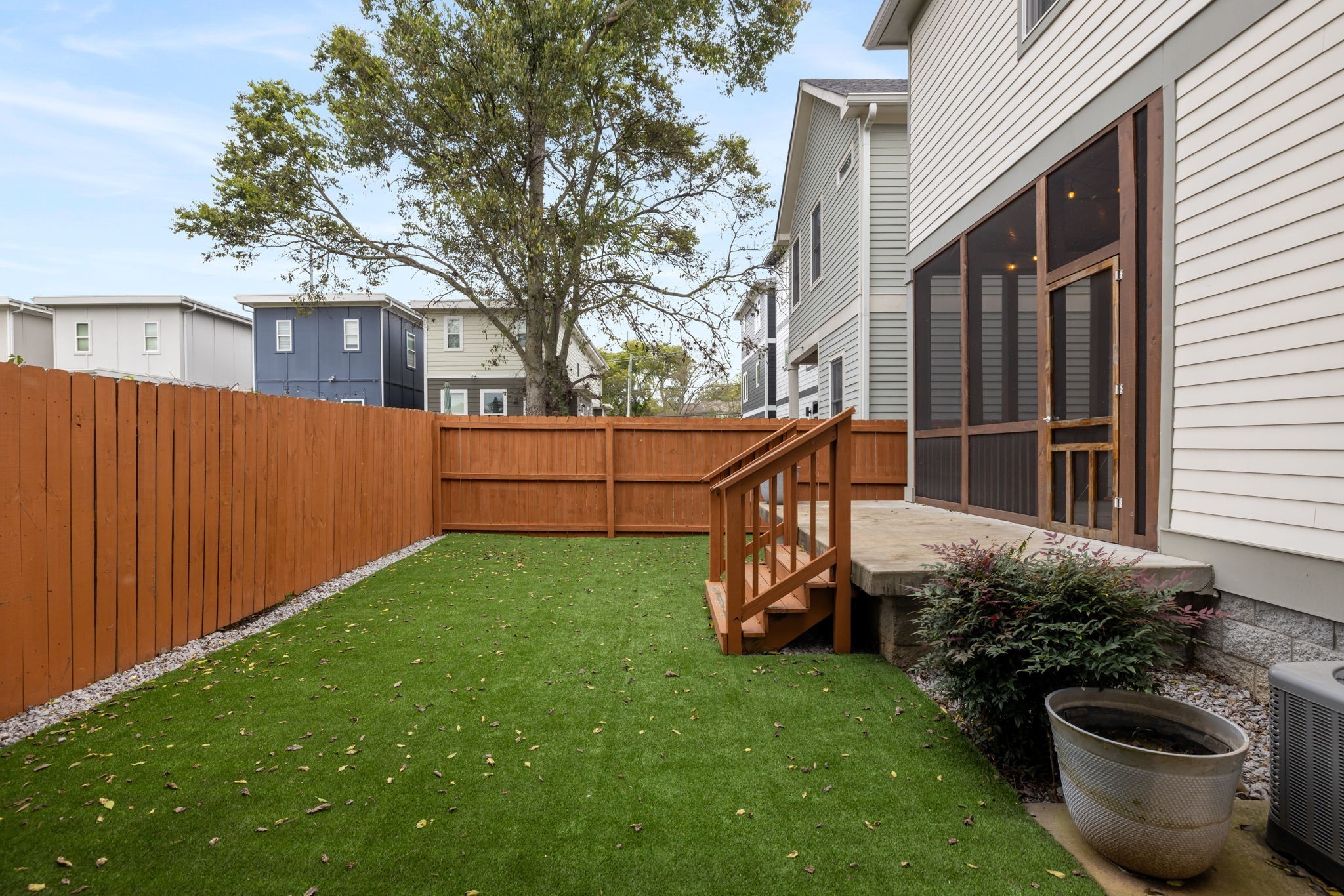 1010 57th Ave, N Nashville TN 37209