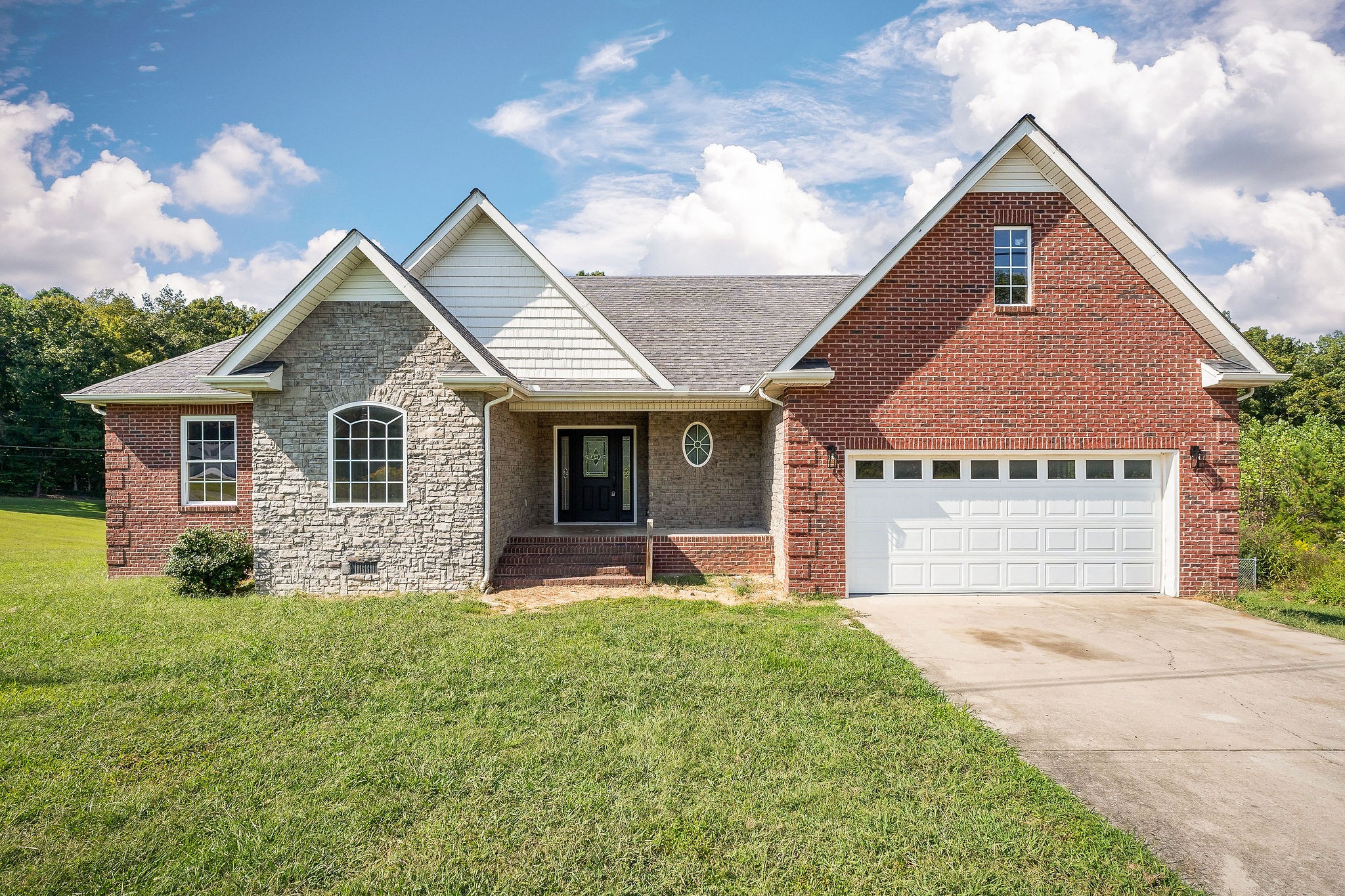 135 Lakewood Circle Smithville TN 37166