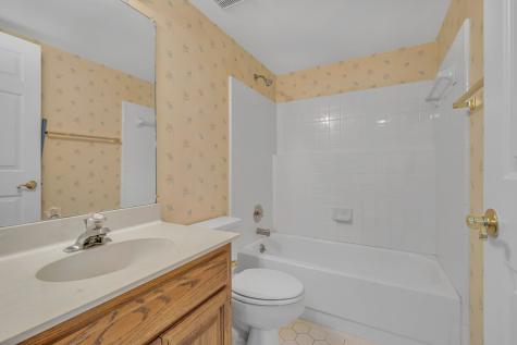 4376 Oakcrest Lane Hermitage TN 37076