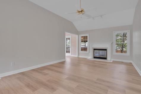 4376 Oakcrest Lane Hermitage TN 37076