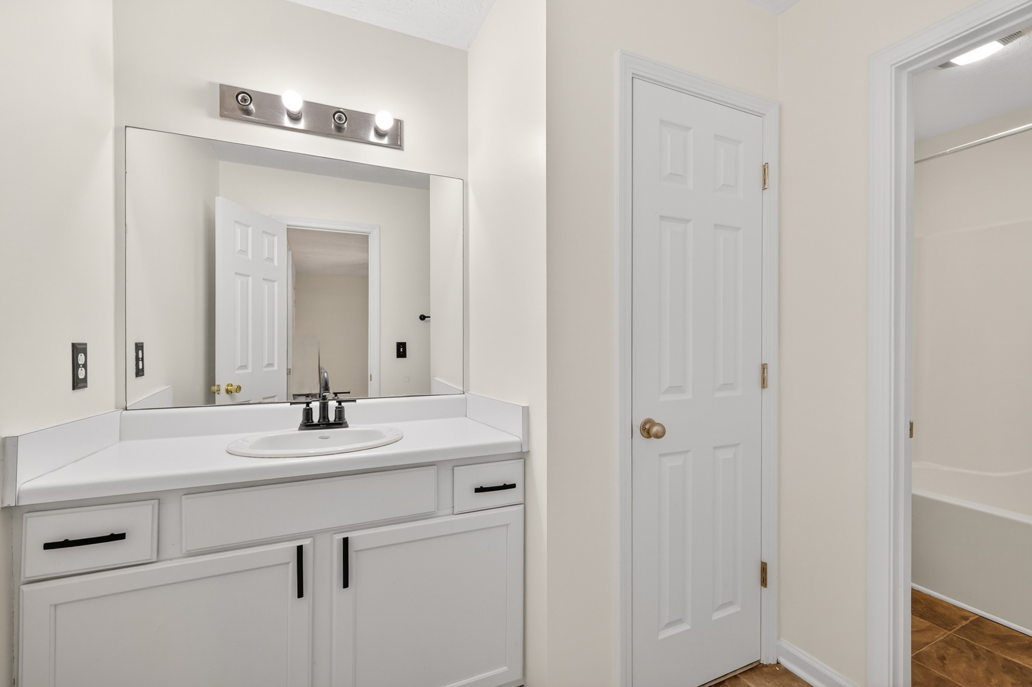 4828 Chelanie Circle Murfreesboro TN 37129