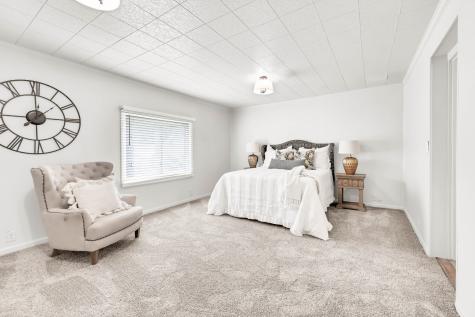 15 Bond Street Clarksville TN 37040
