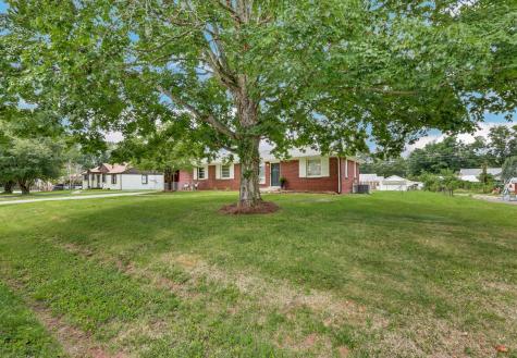 15 Bond Street Clarksville TN 37040