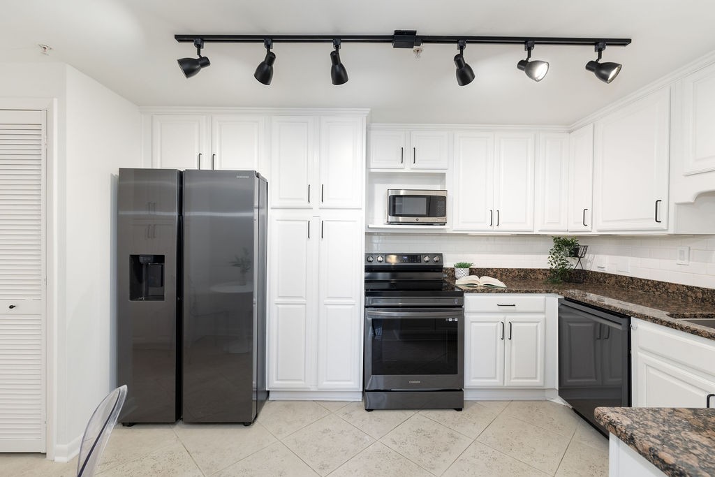 4215 Harding Pike Nashville TN 37205