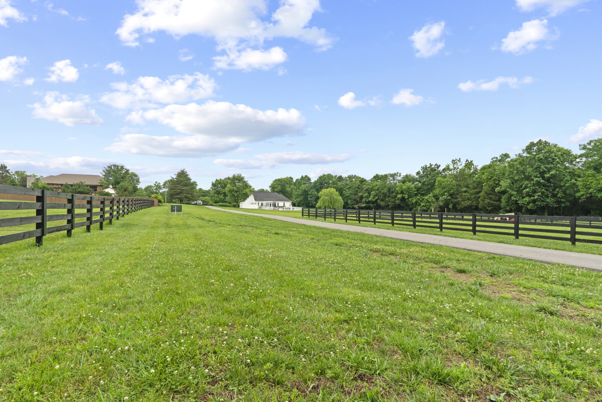 3084 Duplex Road Spring Hill TN 37174