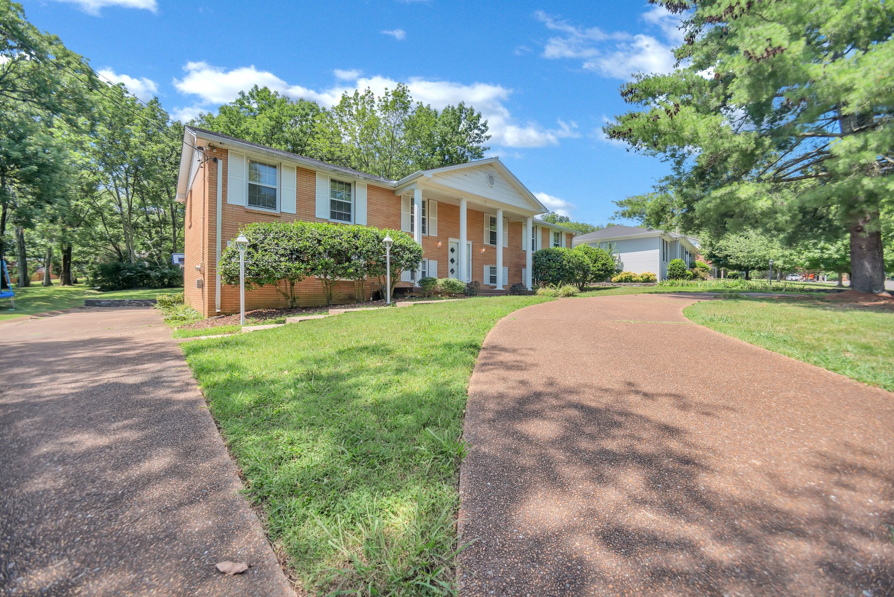 809 Highland Crest Drive Nashville TN 37205
