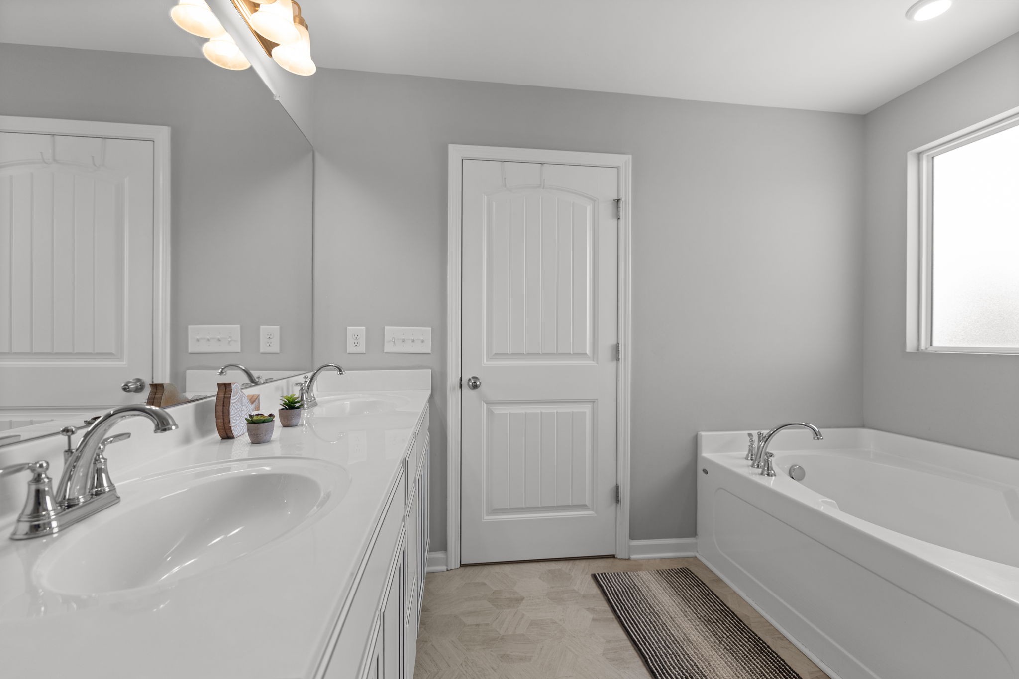 6560 Desmond Avenue Murfreesboro TN 37128