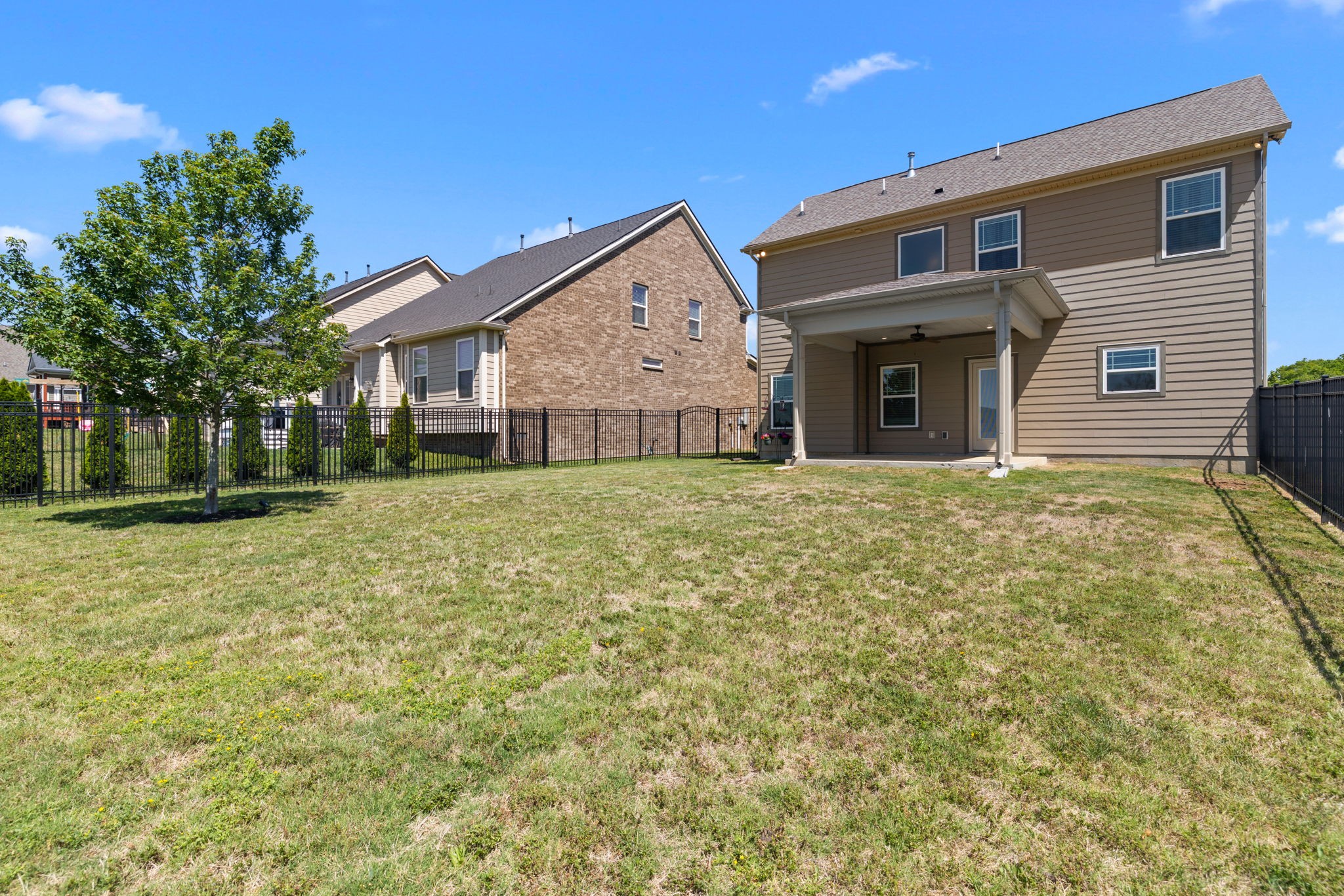 6560 Desmond Avenue Murfreesboro TN 37128