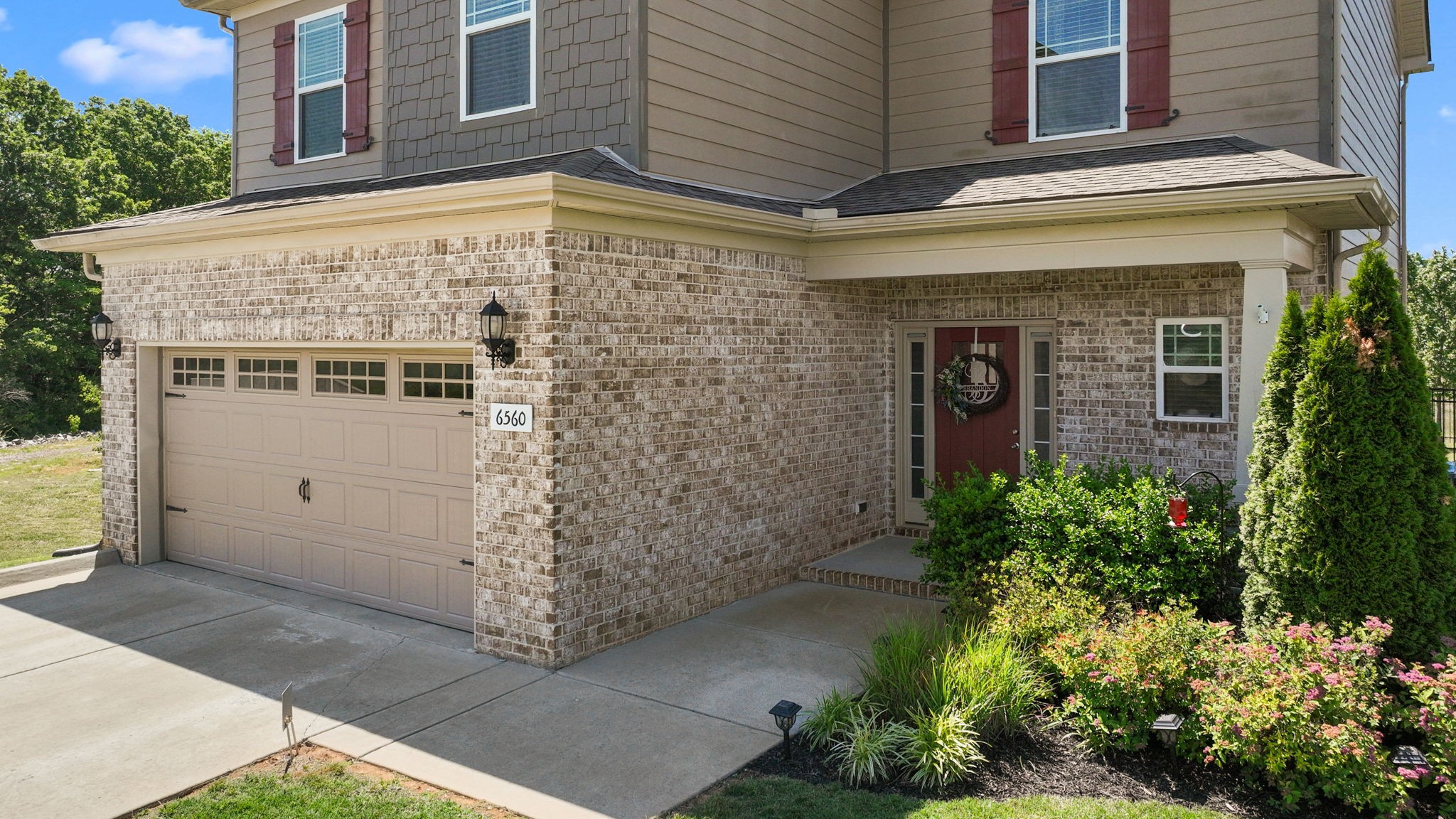 6560 Desmond Avenue Murfreesboro TN 37128