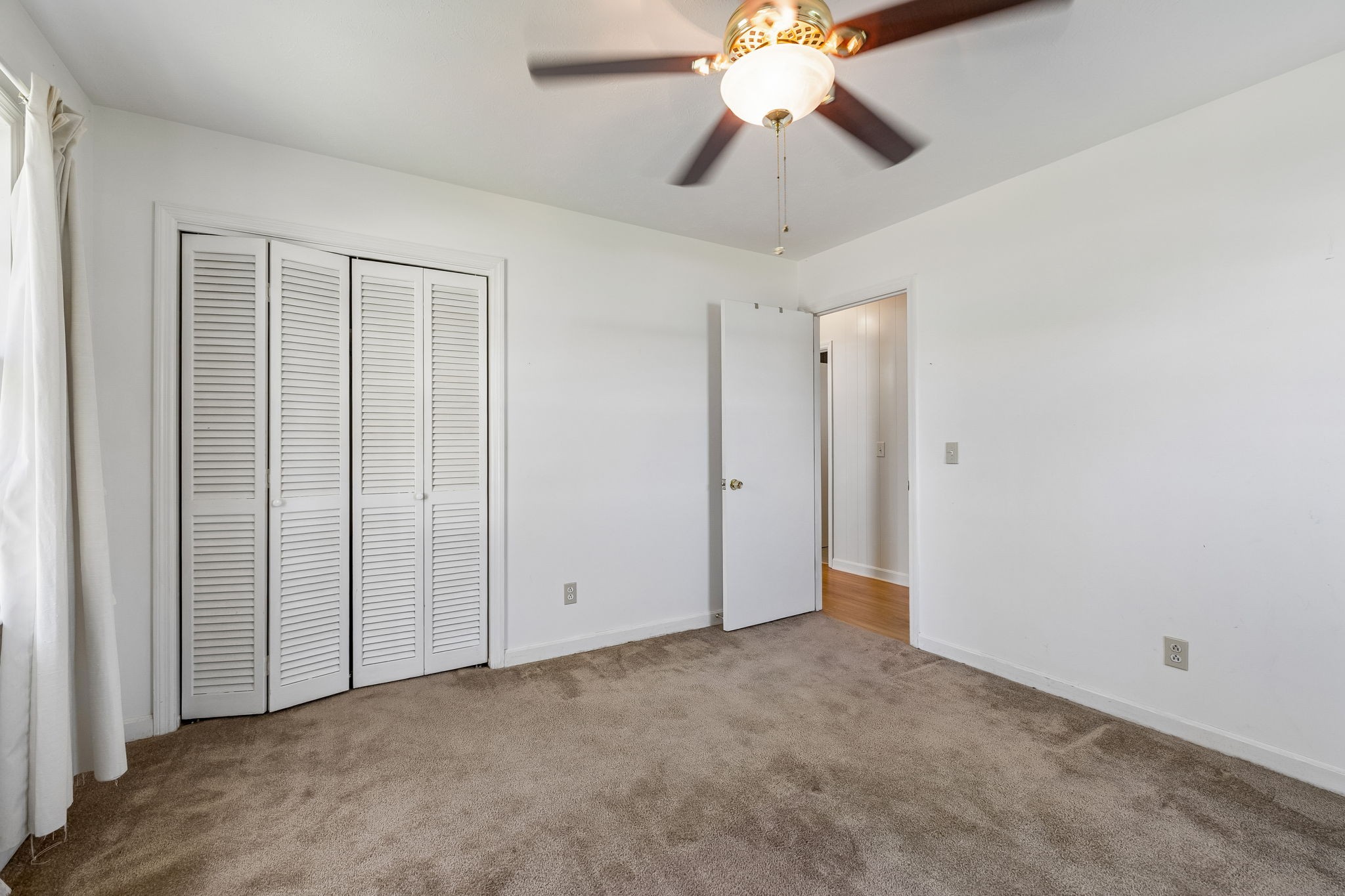 110 E Ward Street Centerville TN 37033