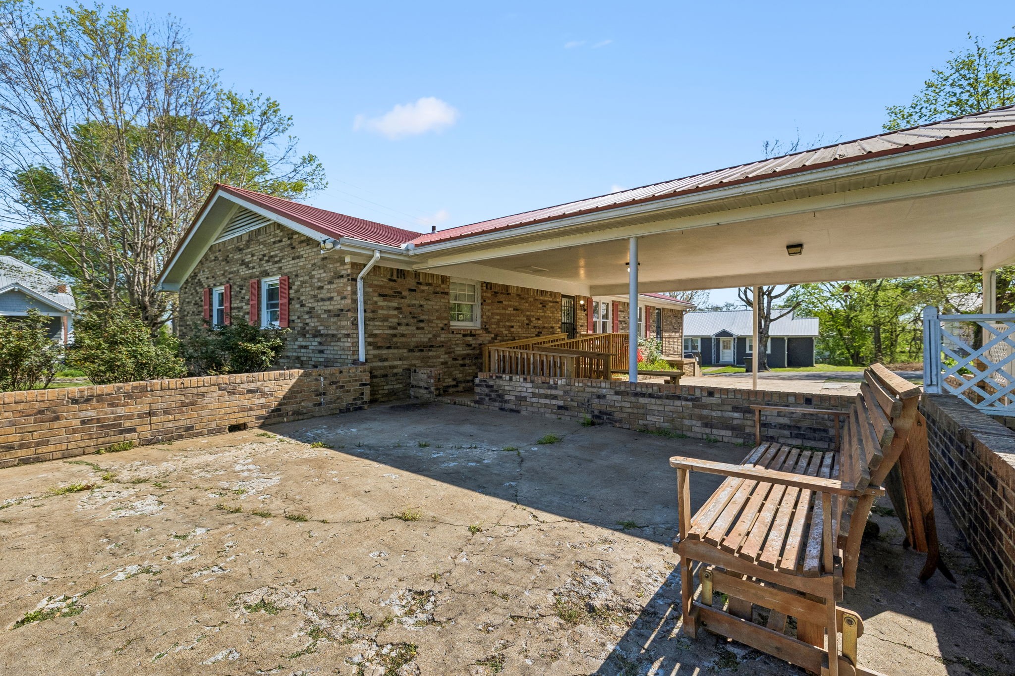 110 E Ward Street Centerville TN 37033