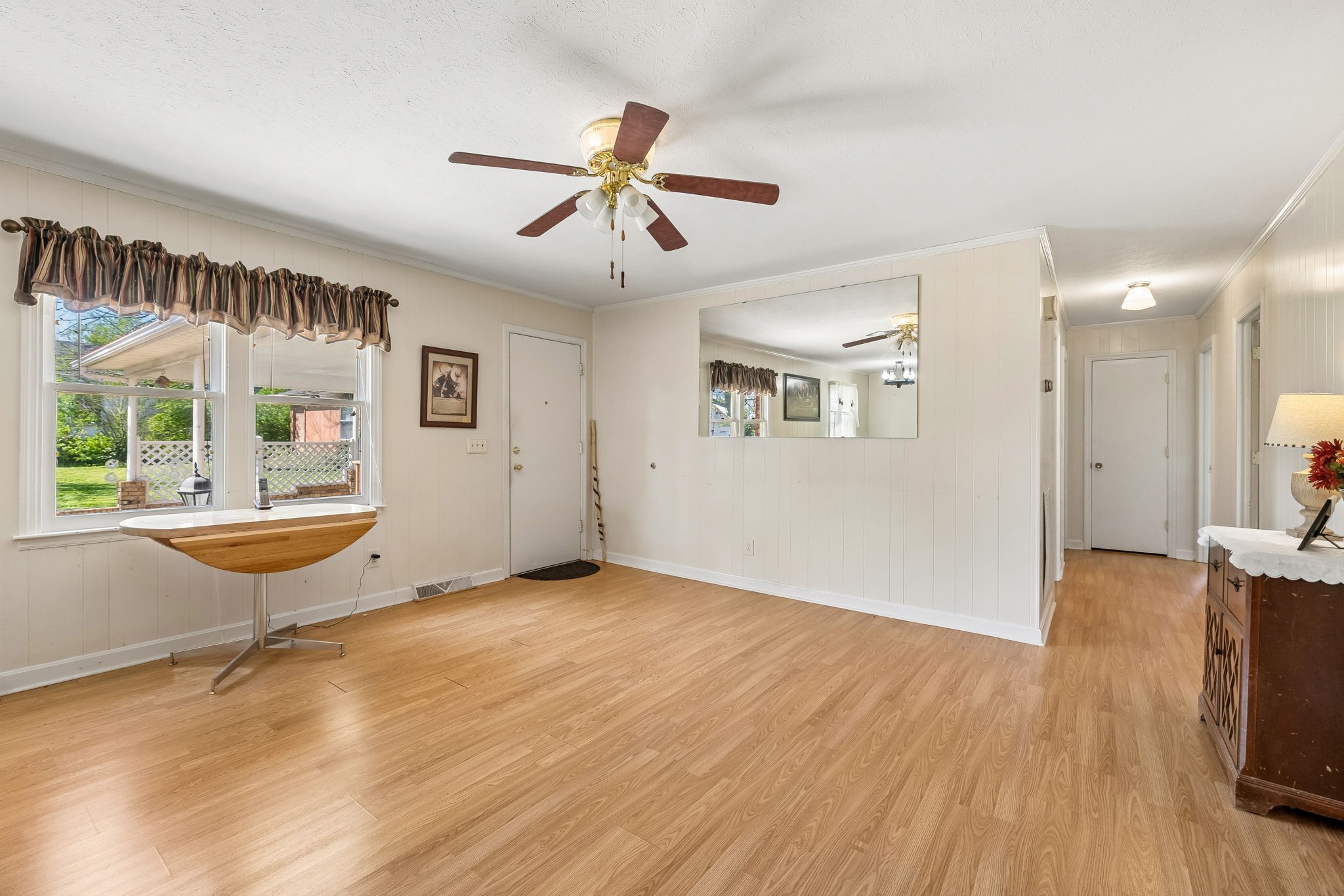 110 E Ward Street Centerville TN 37033
