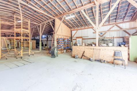 2210 Highway 641 S Parsons TN 38363