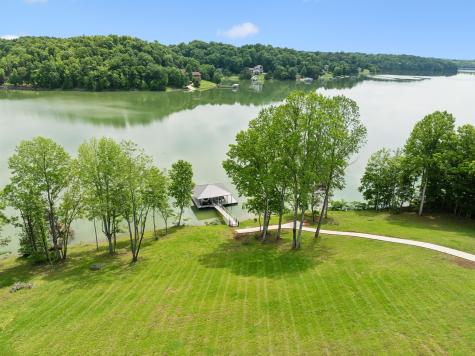 337 Lake Court Drive Lynchburg TN 37352