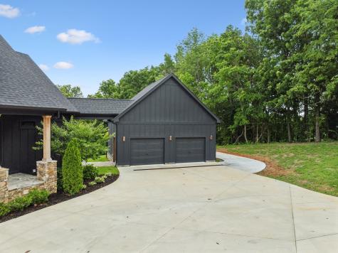 337 Lake Court Drive Lynchburg TN 37352