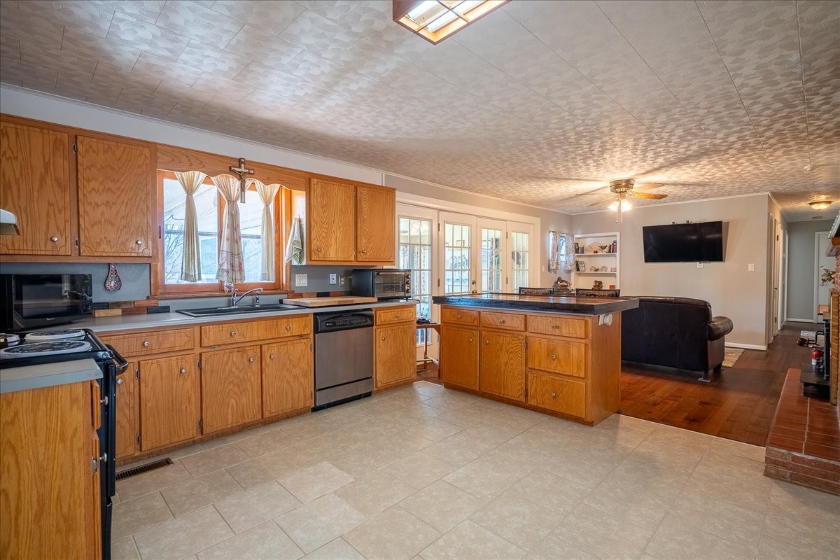 1525 Old Florence Road Lawrenceburg TN 38464